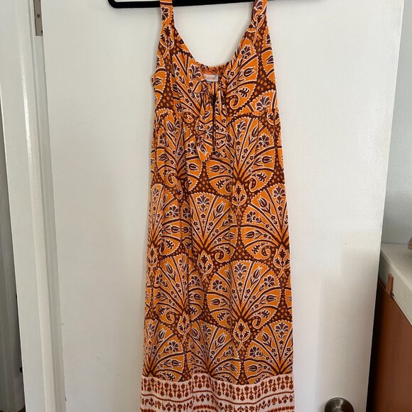 Maxi Beach Dress with Pockets - Picture 1 of 6